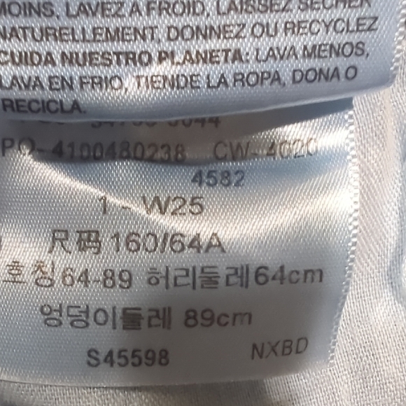 Denizen from Levi's Light Blue Distressed Roll-Hem Jean Shorts - Picture 11 of 13